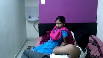 Sindhu Maria'S Sensual Indian Dance Performance