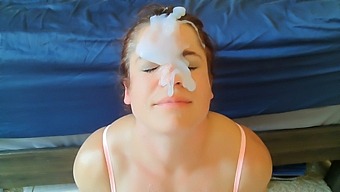 Crazy Cumshot On Face